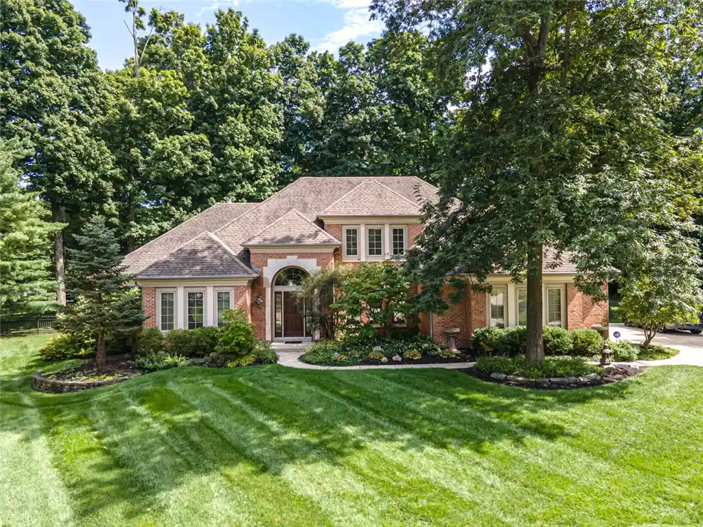 Photo 1 of Sale Pending at 2400 Gatesland Ct, Dayton, OH 45459 | MLS# 966293 | Listing updated on 2026-10-12
