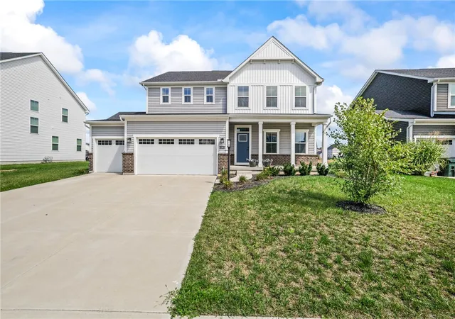 Photo 4 of Single family home for sale at 2060 Nathanial Greene Dr, Dayton, OH 45434 | MLS# 966836 | Listing updated on 2026-08-27
