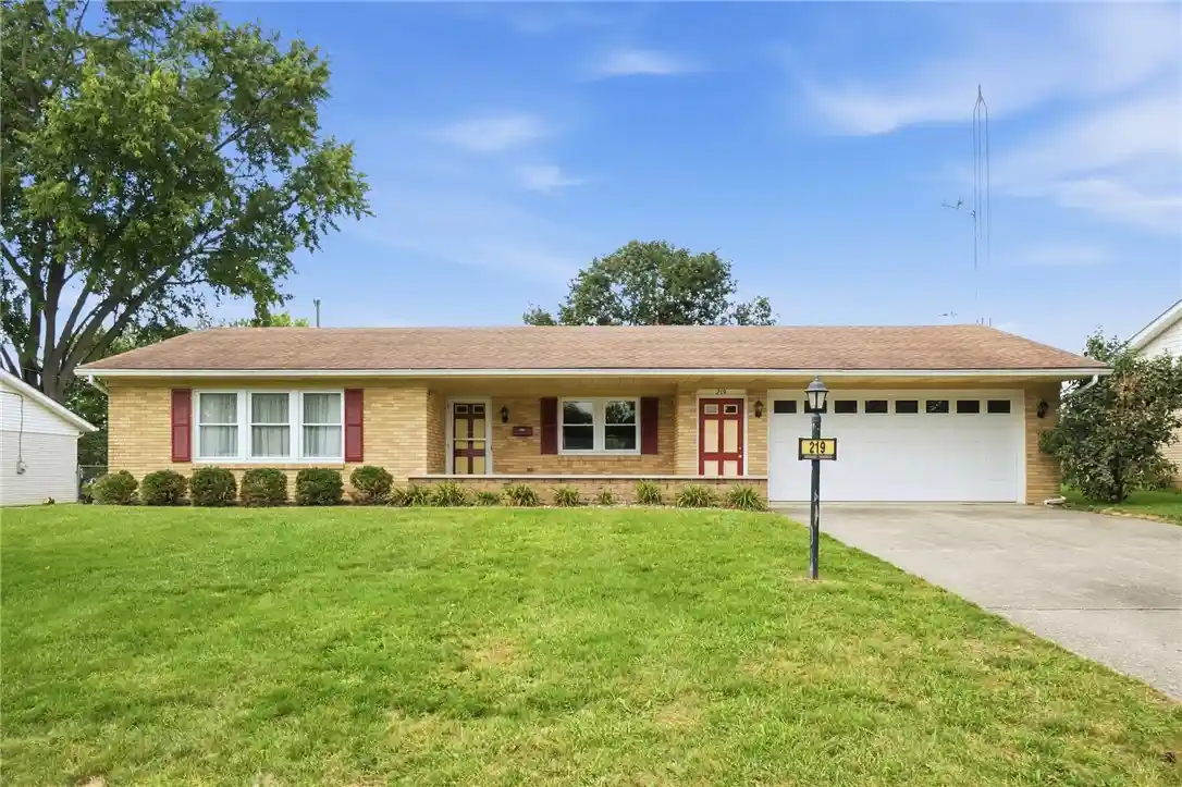 Photo 1 of Single family home for sale at 219 N Smith St, New Carlisle, OH 45344 | MLS# 966942 | Listing updated on 2026-10-24