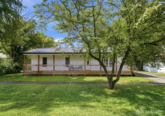 Photo 2 of Sale Pending at 106 Central Ave, Blanchester, OH 45107 | MLS# 967077 | Listing updated on 2026-08-28