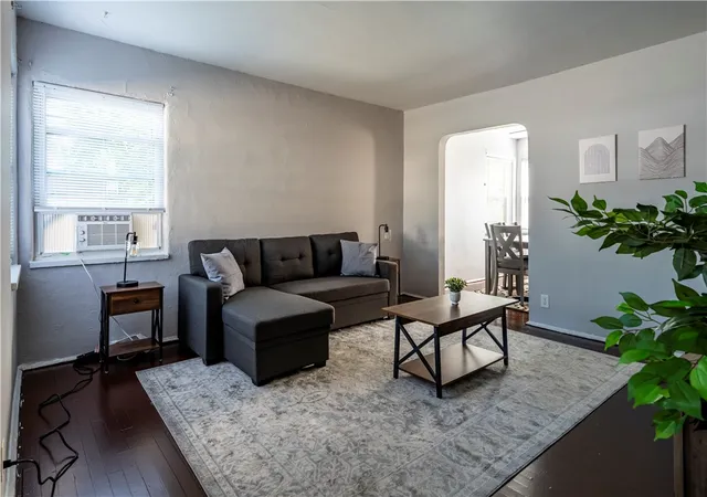 Listing Photo 5 - Condo for sale in building located at 2436-2442 S Dixie Ave, Dayton, OH 45409