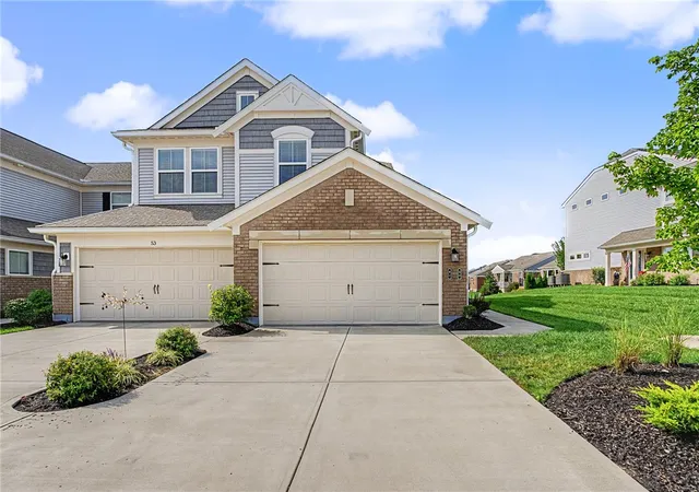Photo 2 of Sale Pending at 61 Pebble Brook Pl, Springboro, OH 45066 | MLS# 966847 | Listing updated on 2026-09-01
