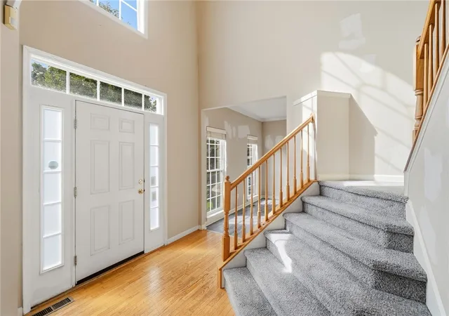 Photo 2 of Single family home for sale at 2524 Muirfield Dr, Beavercreek, OH 45431 | MLS# 966832 | Listing updated on 2026-10-11
