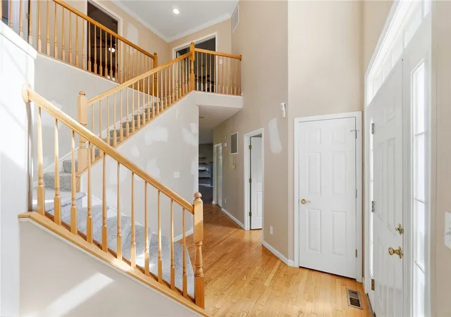 Photo 3 of Single family home for sale at 2524 Muirfield Dr, Beavercreek, OH 45431 | MLS# 966832 | Listing updated on 2026-10-11