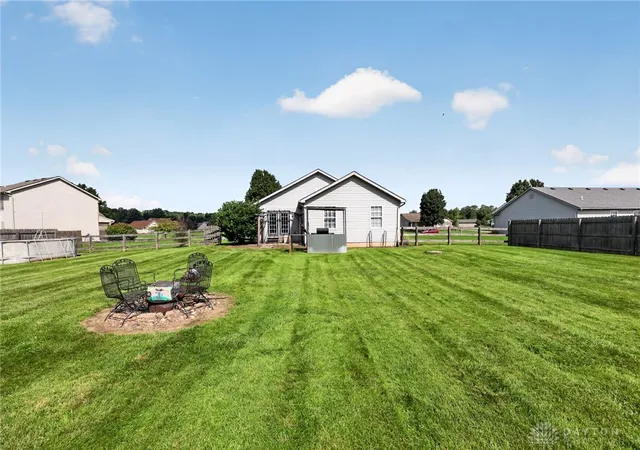 Photo 41 of Single family home for sale at 7903 Edgewater Dr, Middletown, OH 45042 | MLS# 967240 | Listing updated on 2026-09-01
