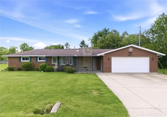 Photo 1 of Sale Pending at 3071 Axe Dr, Bath Twp, OH 45324 | MLS# 967305 | Listing updated on 2026-09-01