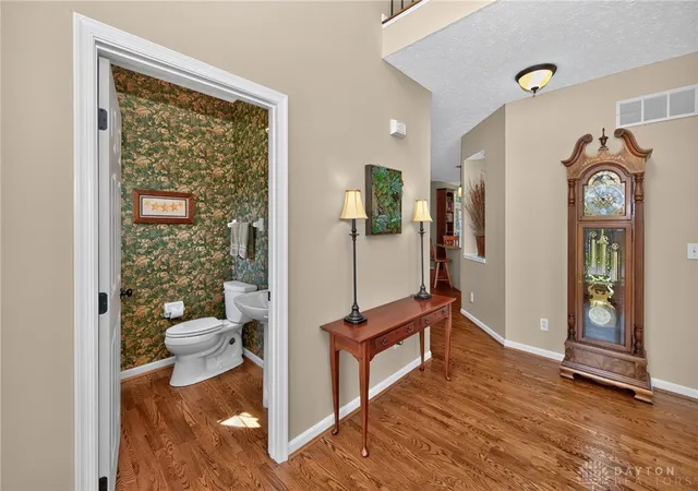 Photo 4 of Sale Pending at 7865 South Trl, Mason, OH 45040 | MLS# 967340 | Listing updated on 2026-08-29