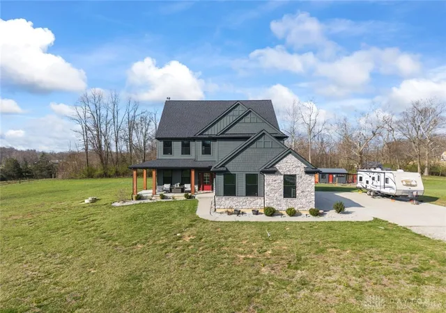 Photo 4 of Sale Pending at 2425 Middleboro Rd, Washington Twp, OH 45113 | MLS# 967348 | Listing updated on 2026-09-28