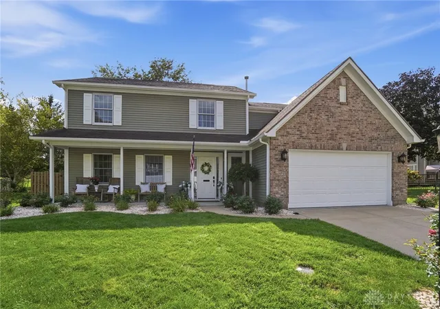 Photo 3 of Sale Pending at 1824 Weathered Wood Trl, Centerville, OH 45459 | MLS# 967281 | Listing updated on 2026-08-28
