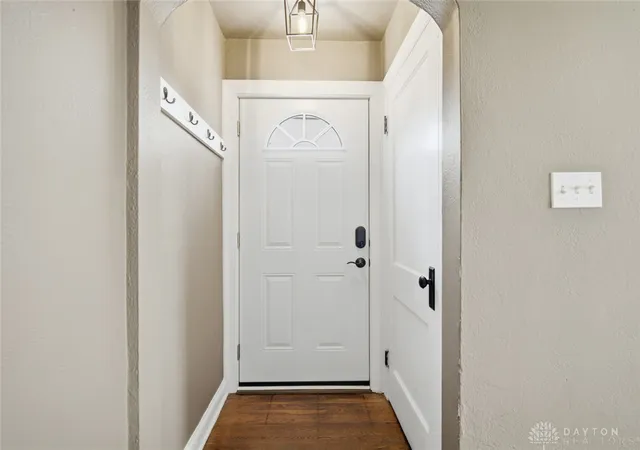 Photo 4 of Single family home for sale at 1021 Chelsea Ave, Dayton, OH 45420 | MLS# 967453 | Listing updated on 2026-08-29