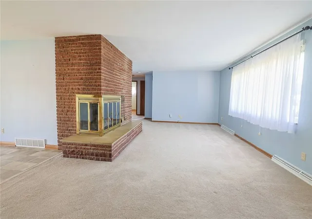 Photo 3 of Single family home for sale at 323 Scott Ave, Vandalia, OH 45377 | MLS# 967561 | Listing updated on 2026-08-28