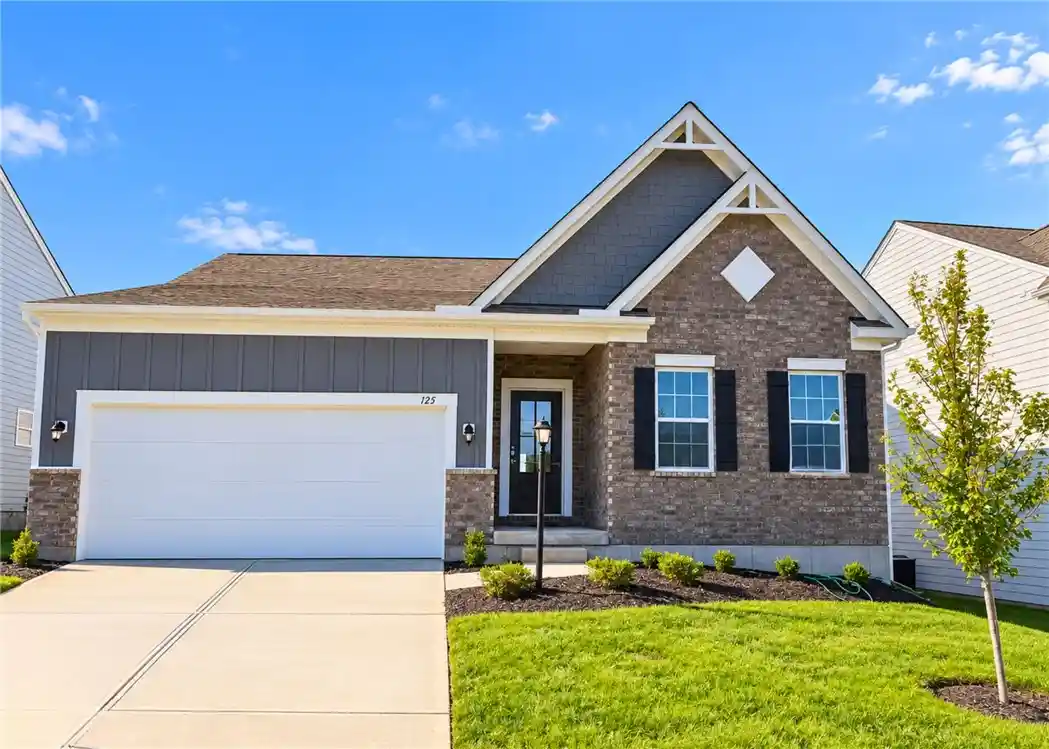 Photo 1 of Single family home for sale at 125 Magnolia Ln, Springboro, OH 45066 | MLS# 967596 | Listing updated on 2026-10-18