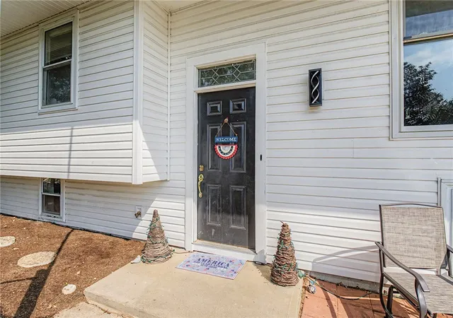 Photo 5 of Single family home for sale at 148 Beverly Pl, Xenia, OH 45385 | MLS# 967551 | Listing updated on 2026-08-27