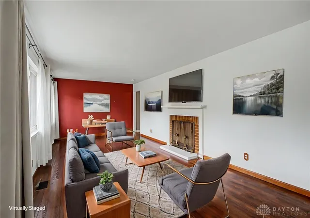 Photo 2 of Sale Pending at 643 Mossoak Dr, Kettering, OH 45429 | MLS# 967179 | Listing updated on 2026-09-01