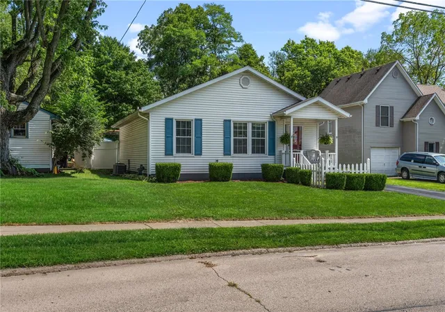 Photo 2 of Sale Pending at 299 N West St, Xenia, OH 45385 | MLS# 967640 | Listing updated on 2026-08-30