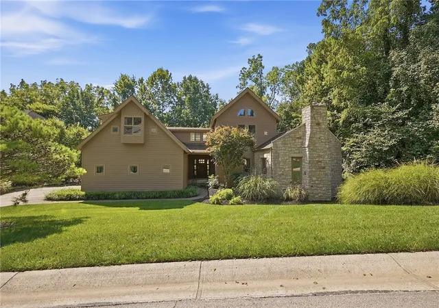 Photo 2 of Single family home for sale at 3849 Sable Ridge Dr, Bellbrook, OH 45305 | MLS# 967647 | Listing updated on 2026-08-28