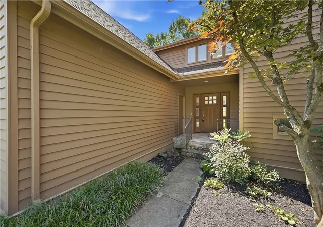 Photo 3 of Single family home for sale at 3849 Sable Ridge Dr, Bellbrook, OH 45305 | MLS# 967647 | Listing updated on 2026-08-28