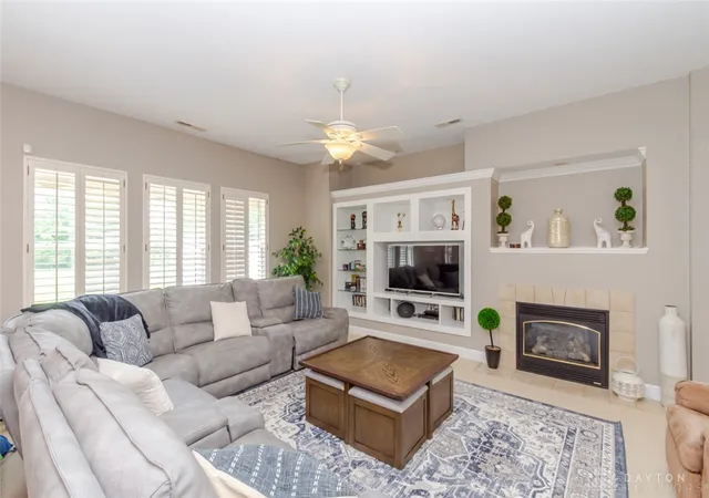 Photo 3 of Single family home for sale at 621 Carrick Dr, Washington Twp, OH 45458 | MLS# 966299 | Listing updated on 2026-08-28