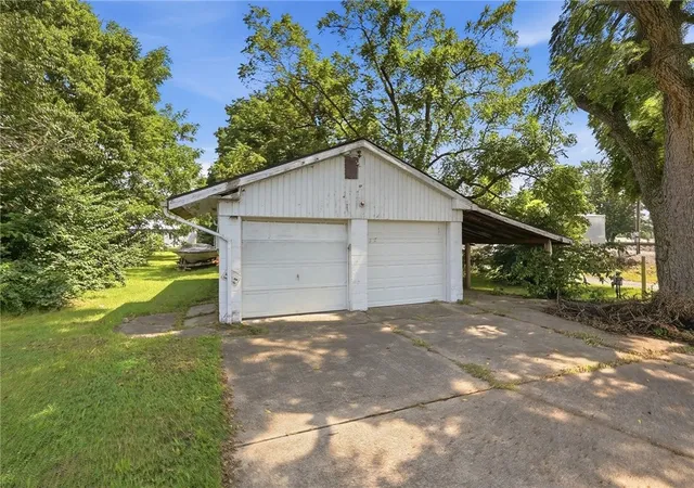 Photo 32 of Single family home for sale at 74 W Alex Bell Rd, West Carrollton, OH 45449 | MLS# 967611 | Listing updated on 2026-08-28