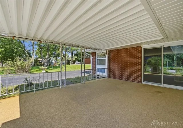 Photo 3 of Sale Pending at 2798 Coldsprings Dr, Beavercreek, OH 45434 | MLS# 967714 | Listing updated on 2026-08-31