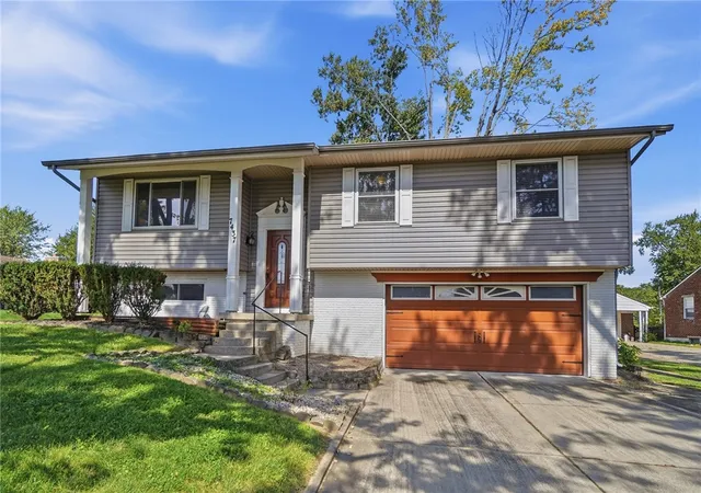 Photo 2 of Sale Pending at 7437 Mad River Rd, Dayton, OH 45459 | MLS# 967493 | Listing updated on 2026-08-31