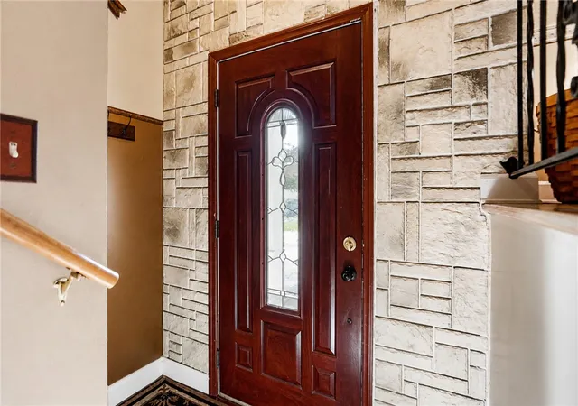 Photo 3 of Sale Pending at 7437 Mad River Rd, Dayton, OH 45459 | MLS# 967493 | Listing updated on 2026-08-31