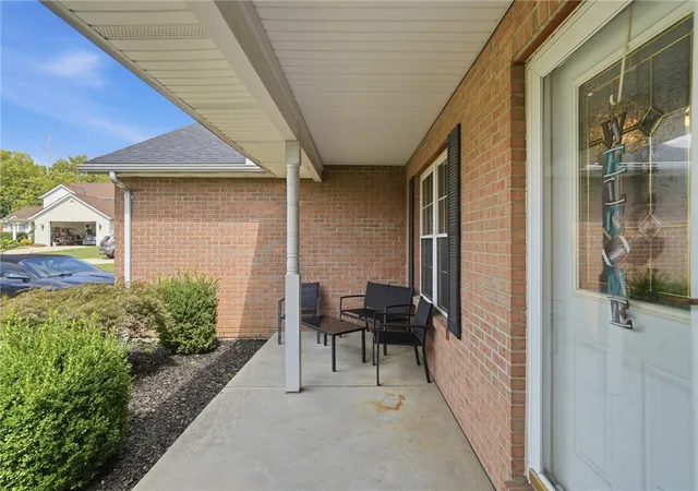 Photo 4 of Single family home for sale at 578 Rachel Dr, Hamilton, OH 45013 | MLS# 967731 | Listing updated on 2026-08-29