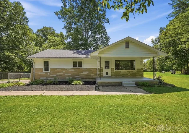 Photo 1 of Single family home for sale at 1265 Wallaby Dr, Dayton, OH 45432 | MLS# 967745 | Listing updated on 2026-08-29