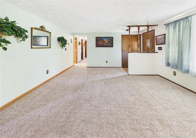 Photo 3 of Single family home for sale at 5652 Hollansburg Arcanum Rd, Arcanum, OH 45304 | MLS# 967603 | Listing updated on 2026-09-23