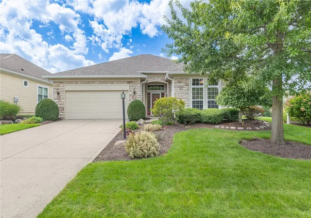 1st image of 10101 Sawtry Ln, Dayton, OH 45458 | MLS# 967657