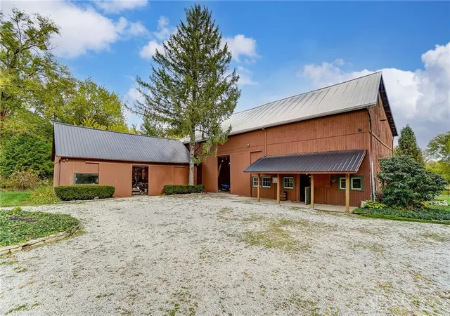 Photo 3 of Single family home for sale at 11531 Rinehart Rd, Englewood, OH 45322 | MLS# 967899 | Listing updated on 2026-09-01