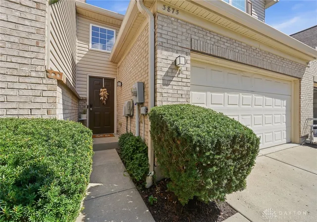 Photo 2 of Condo for sale at 3875 Thorngate Dr, Mason, OH 45040 | MLS# 967921 | Listing updated on 2026-09-01