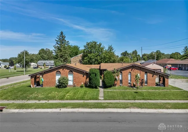 Photo 1 of Sale Pending at 1006 Stoney Springs Rd, Vandalia, OH 45377 | MLS# 967864 | Listing updated on 2026-09-01