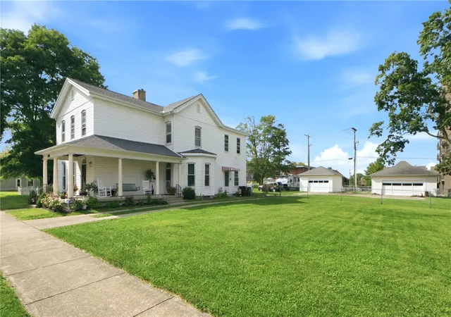 Photo 5 of Single family home for sale at 148 W 3rd Street, Xenia, OH 45385 | MLS# 967936 | Listing updated on 2026-09-01