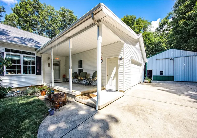 Photo 3 of Single family home for sale at 6790 Junction Rd, College Corner, OH 45003 | MLS# 967820 | Listing updated on 2026-09-01
