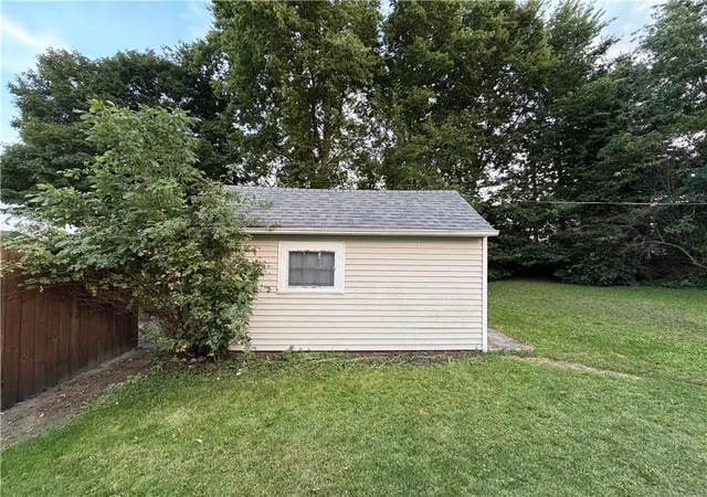 Photo 15 of Sale Pending at 441 E Main St, Bradford, OH 45308 | MLS# 967953 | Listing updated on 2026-09-23
