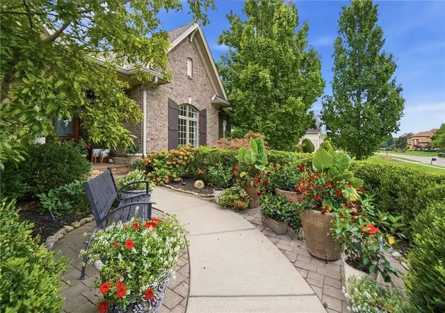 Photo 3 of Single family home for sale at 10842 Mariam Ln, Dayton, OH 45458 | MLS# 967585 | Listing updated on 2026-09-01