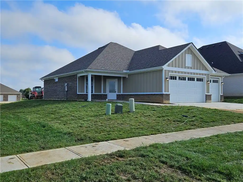 Photo 1 of Single family home for sale at 938 Wright Cycle Blvd, Xenia, OH 45385 | MLS# 967813 | Listing updated on 2026-10-25