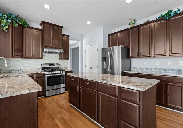 Photo 3 of Single family home for sale at 9448 Aspen Brk Ct, Dayton, OH 45458 | MLS# 967989 | Listing updated on 2026-09-29