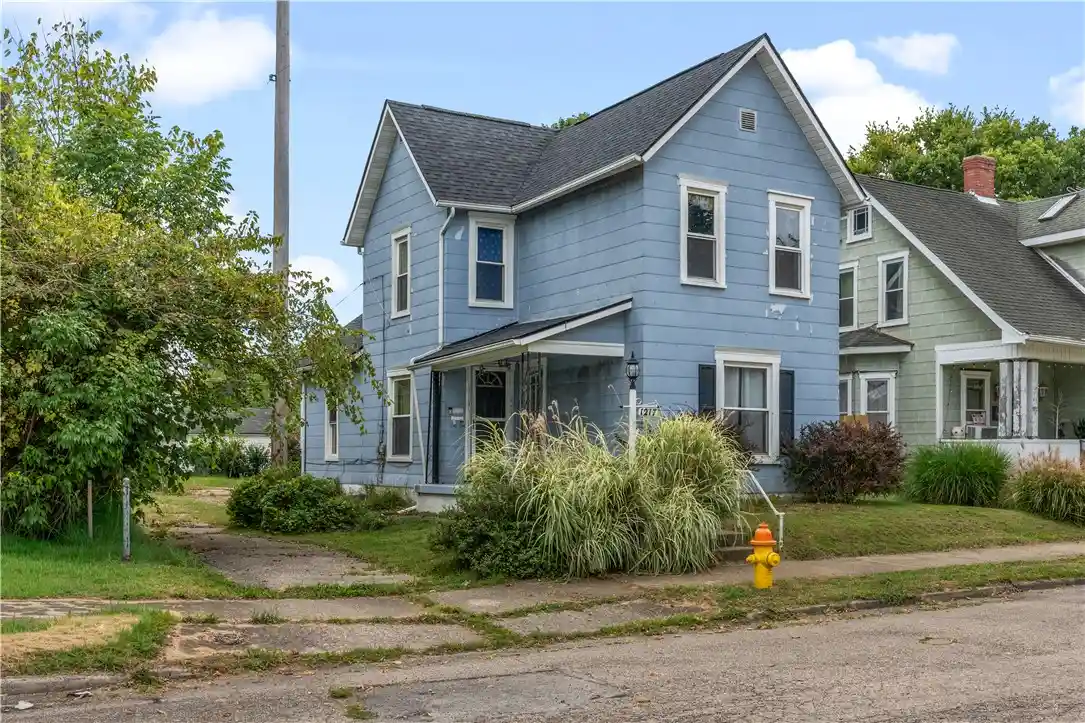 Single family home for sale at 1217 W Mulberry St, Springfield, OH 45506 | MLS# 968545