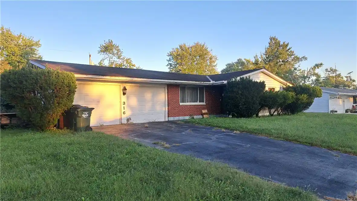 Single family home for sale at 316 Carthage Pl, Dayton, OH 45426 | MLS# 968951