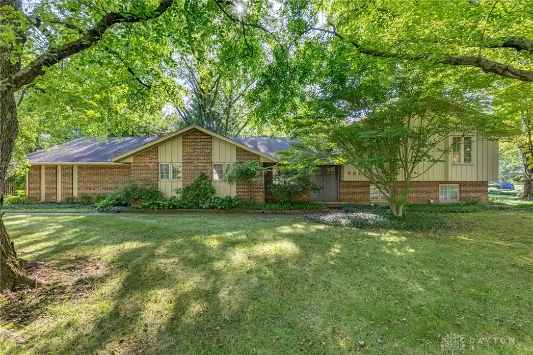 Photo 1 of Single family home for sale at 7511 Cloverbrook Park Dr, Dayton, OH 45459 | MLS# 969234 | Listing updated on 2026-10-10