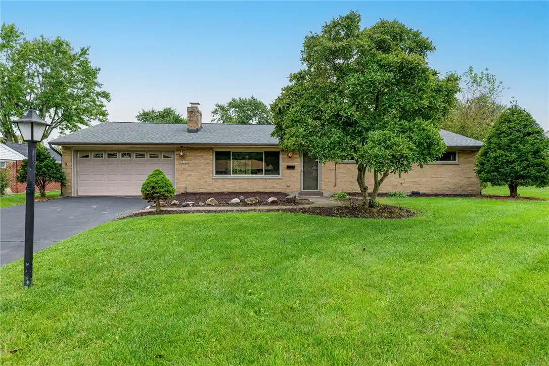 Photo 1 of Single family home for sale at 1100 Donson Dr, Dayton, OH 45429 | MLS# 969087 | Listing updated on 2026-10-17
