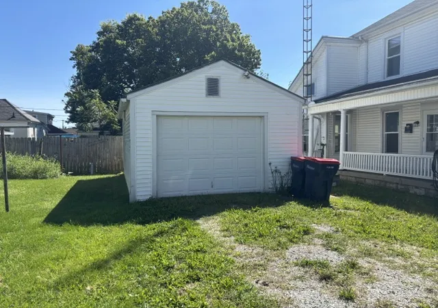 Photo 3 of Single family home for sale at 219 Gordon St, Piqua, OH 45356 | MLS# 969530 | Listing updated on 2026-09-23