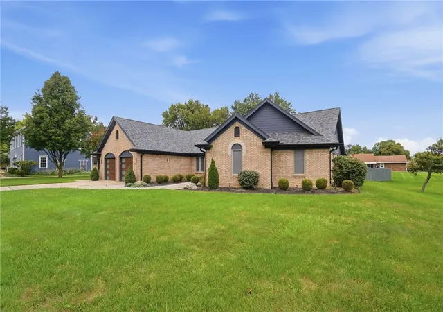Single family home for sale at 1665 Haley Dr, Dayton, OH 45458 | MLS# 969544