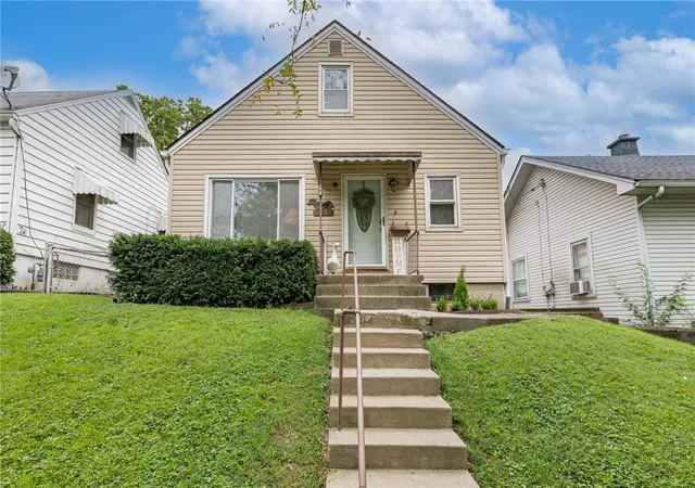 Photo 1 of Sale Pending at 1832 Brookline Ave, Dayton, OH 45420 | MLS# 969443 | Listing updated on 2026-09-27