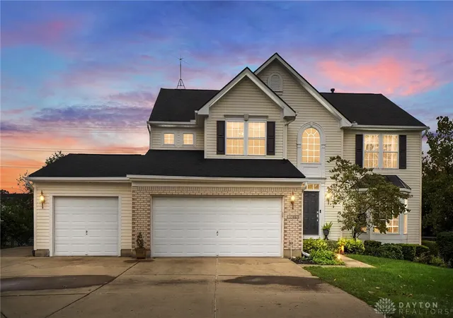 Photo 1 of Sale Pending at 1386 Emily Beth Dr, Miamisburg, OH 45342 | MLS# 969239 | Listing updated on 2026-09-28
