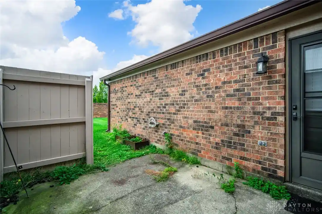 Listing Photo 23 - Condo for sale in 7603 Paragon Commons Cir located at 7603 Paragon Commons Cir, Dayton, OH 45459 - Unit 7603 Paragon Cmns Cir