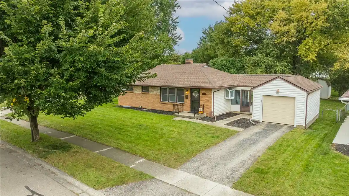 Photo 1 of Single family home for sale at 113 N Tippecanoe Dr, Tipp City, OH 45371 | MLS# 969646 | Listing updated on 2026-10-30