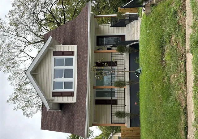 Photo 1 of Single family home for sale at 1222 Everett Dr, Dayton, OH 45402 | MLS# 969512 | Listing updated on 2026-09-25